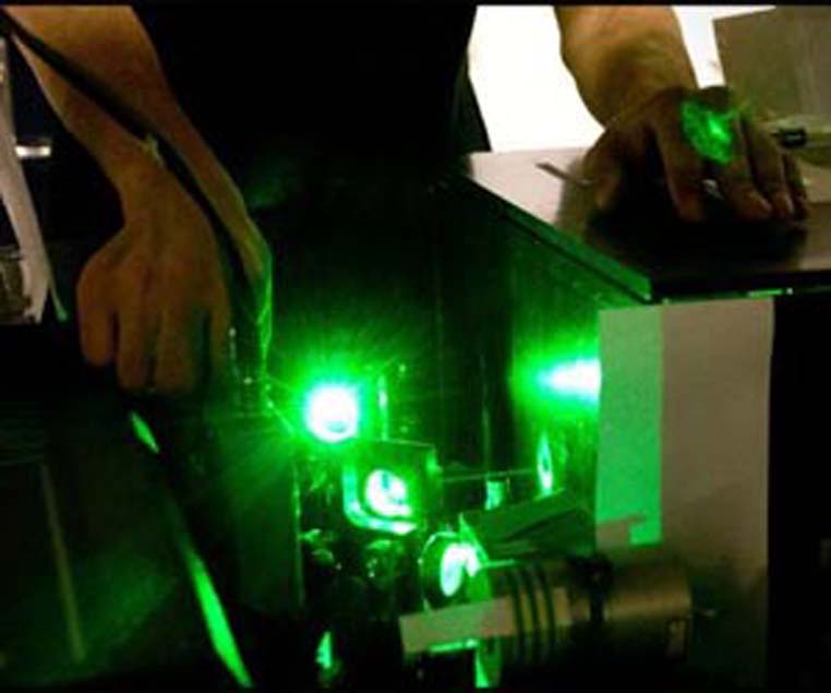 In the quantum optical laboratories at the Niels Bohr Institute, researchers have conducted experiments that show that light breaks with the classical physical principles. The studies show that light can have both an electrical and a magnetic field, but not at the same time. That is to say, light has quantum mechanical properties. PHOTO: Niels Bohr Institute.