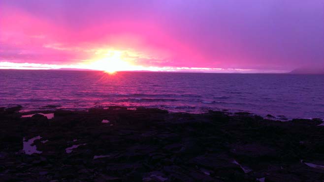 Midnight Sun in Iceland 2015 PHOTO: Paul Schmitendorf