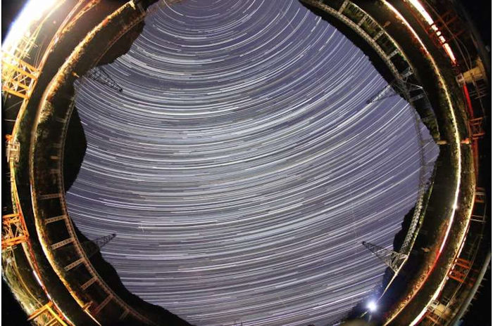 nanohertz gravitational waves